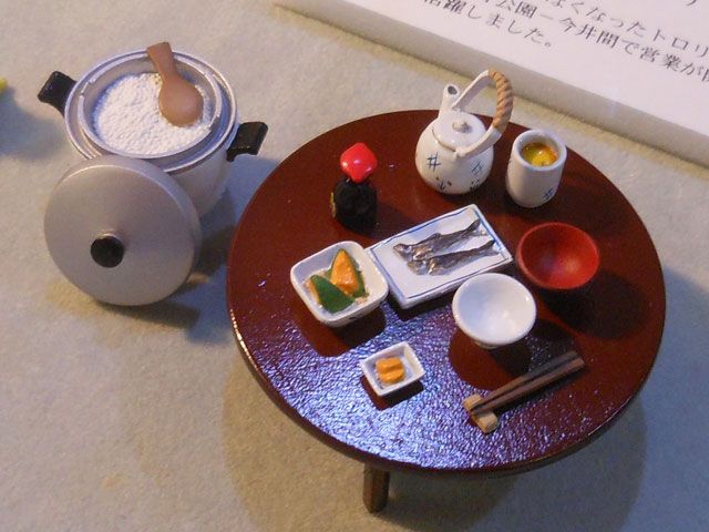 ミニチュアの聖地!グリコのオマケが堪能できる「江崎記念館」