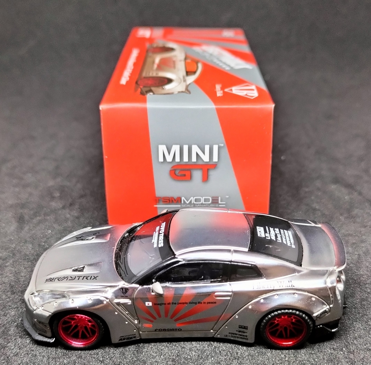 ミニGT LBワークス 日産 GT-R サテンシルバー (MINIGT LB☆Works