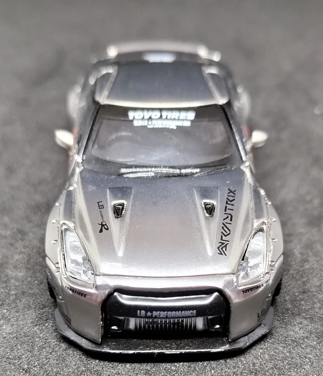 ミニGT LBワークス 日産 GT-R サテンシルバー (MINIGT LB☆Works