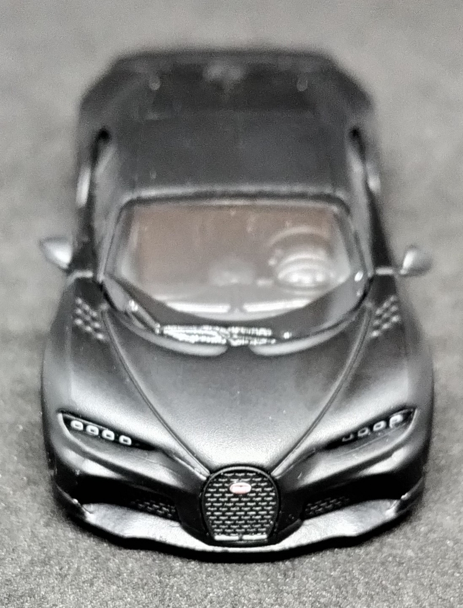 ミニGT ブガッティ シロン スーパースポーツ 300+ マット