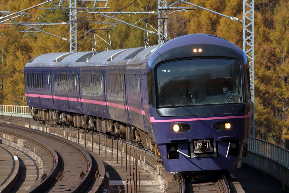 485系「華」 立場側橋梁にて狙う - 鉄道気分