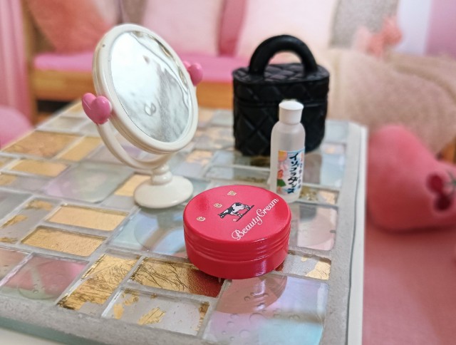 牛乳石鹸ミニチュアチャーム2 - 小さな世界が好き