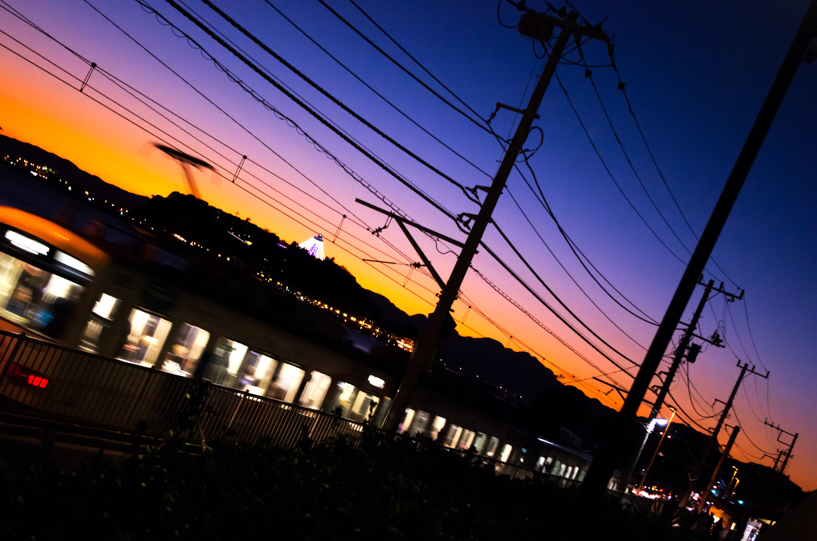鎌倉高校前駅(江ノ電と聖地) 鎌倉高校前駅(江ノ電と聖地)