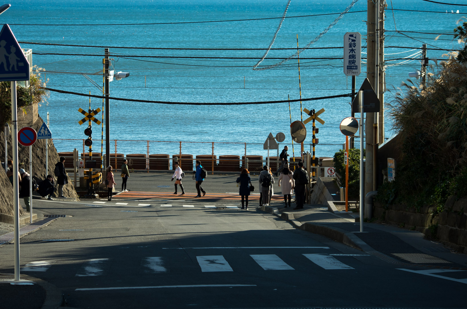 鎌倉高校前駅(江ノ電と聖地) 鎌倉高校前駅(江ノ電と聖地)