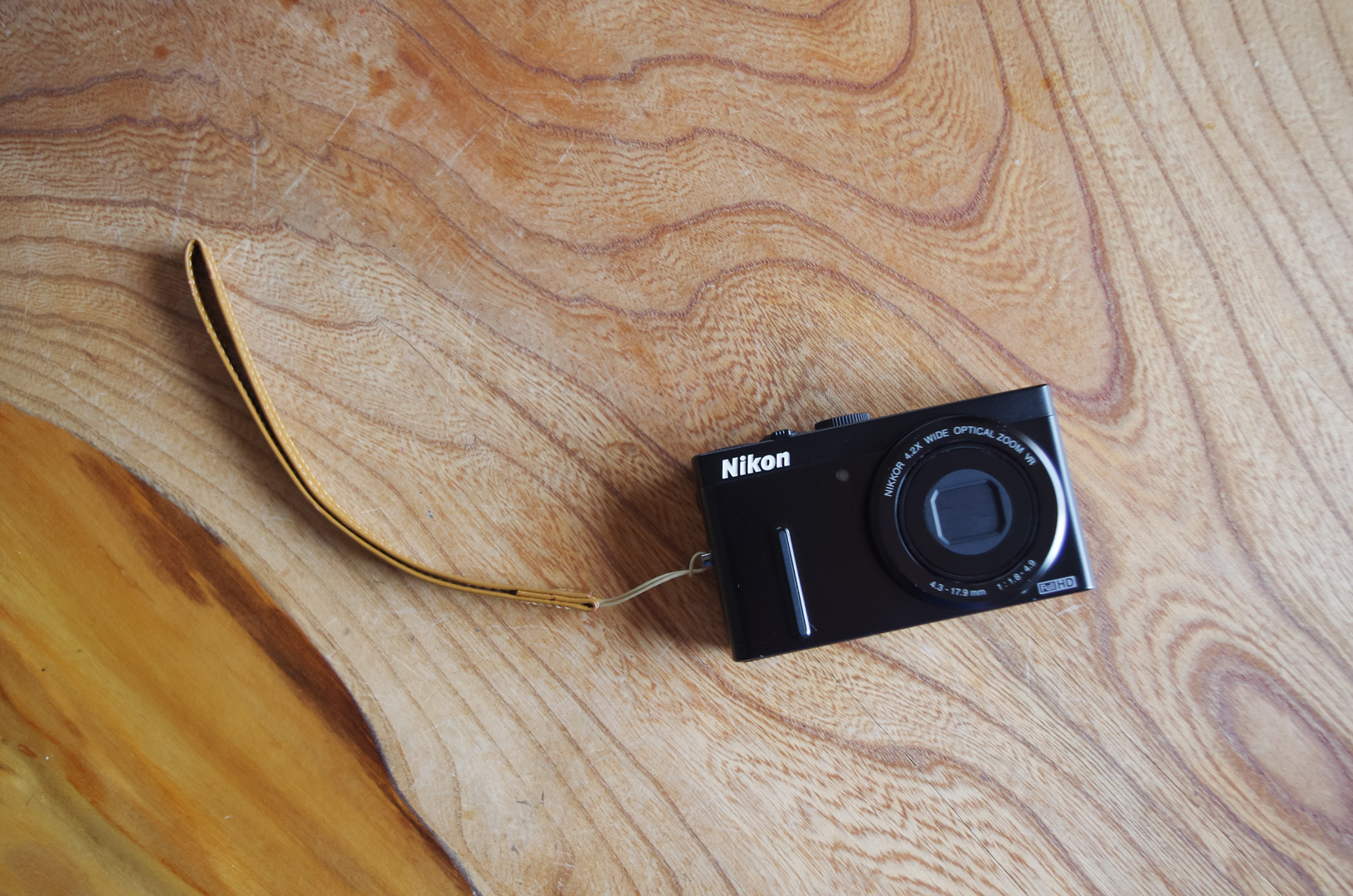 Nikon P300 Nikon P300
