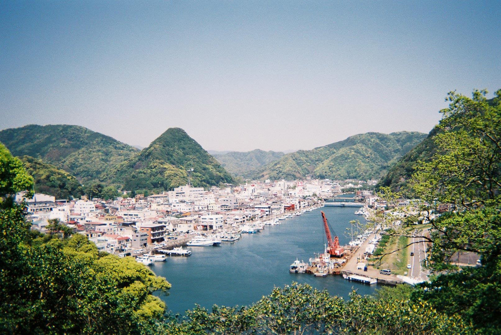 稲生沢川の河口で撮りました( 写ルンです 稲生沢川の河口で撮りました( 写ルンです