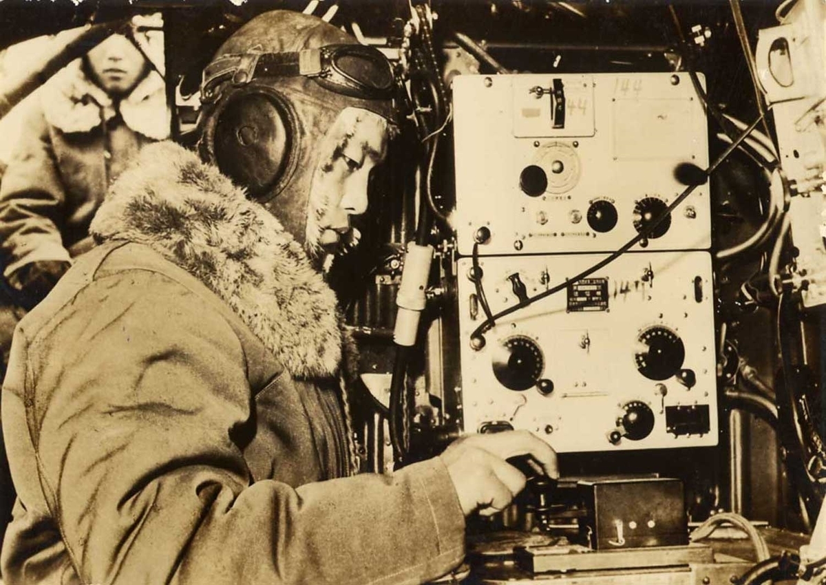 4－3－16 94式飛2号無線機 - 日本帝国陸海軍無線開発史