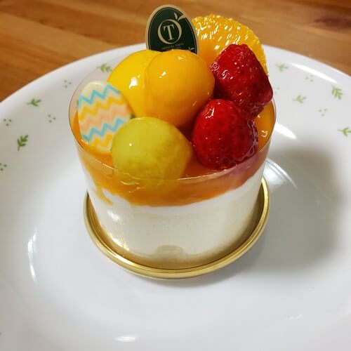 娘の3歳のお誕生日に買ったケーキ画像