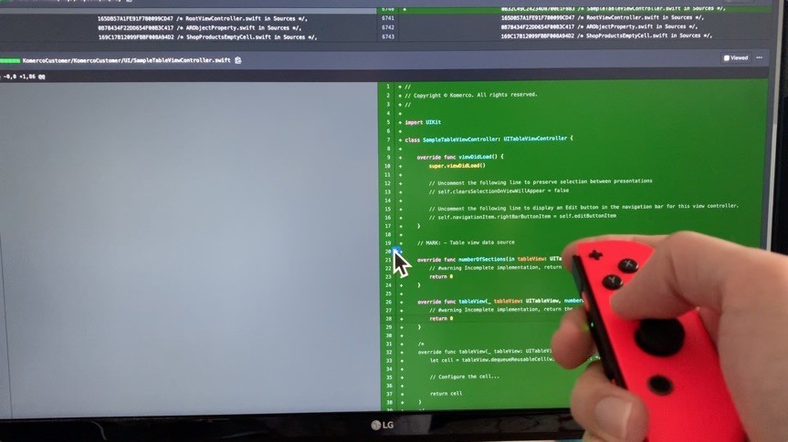 Nintendo SwitchのJoy-Conを使って赤ちゃんを抱っこしながらコードレビュー
