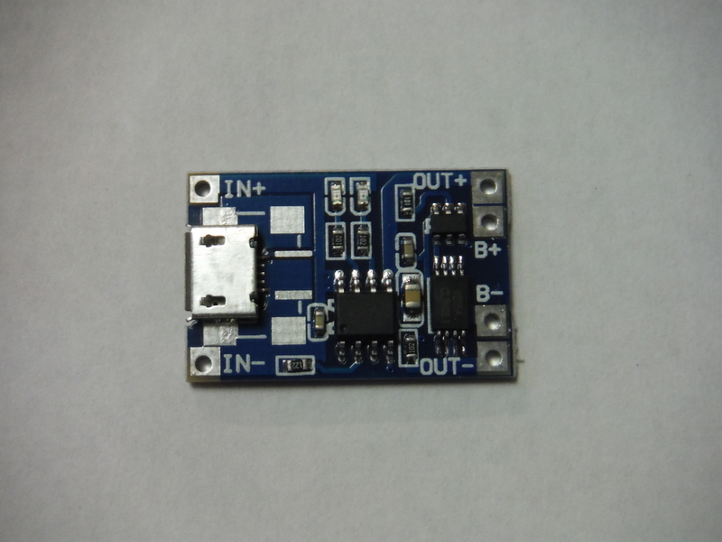 組み込み充電器 f:id:miraluna:20200322180835j:plain:w300