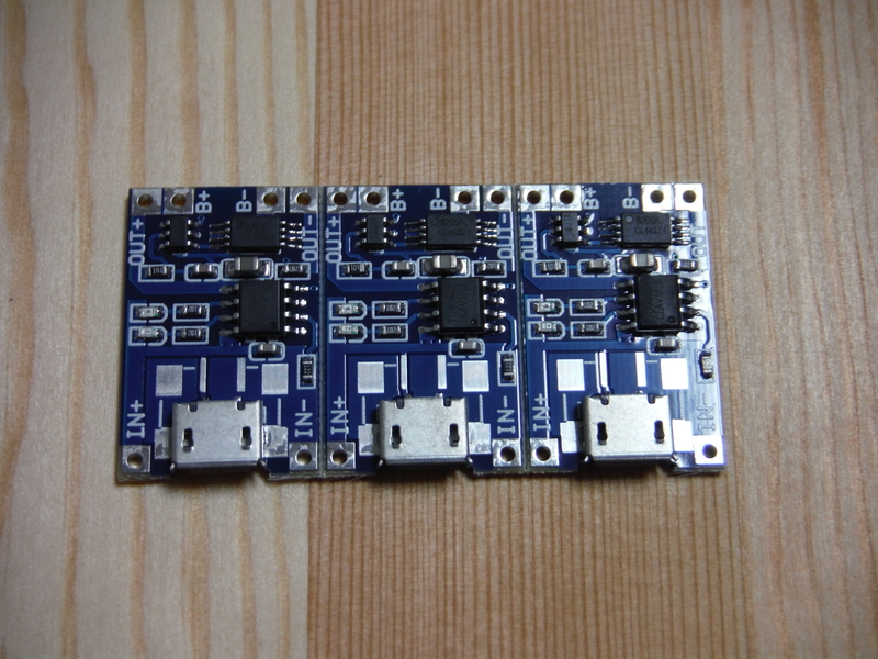 リチウムバッテリー充電モジュール f:id:miraluna:20200921232903j:plain
