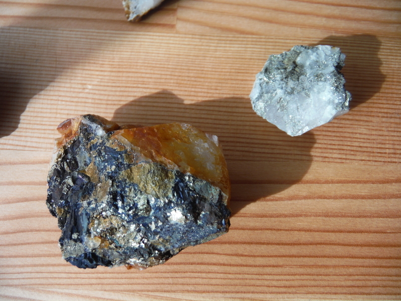 黄鉄鉱 f:id:miraluna:20201102181550j:plain