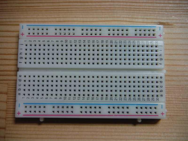 ブレッドボード