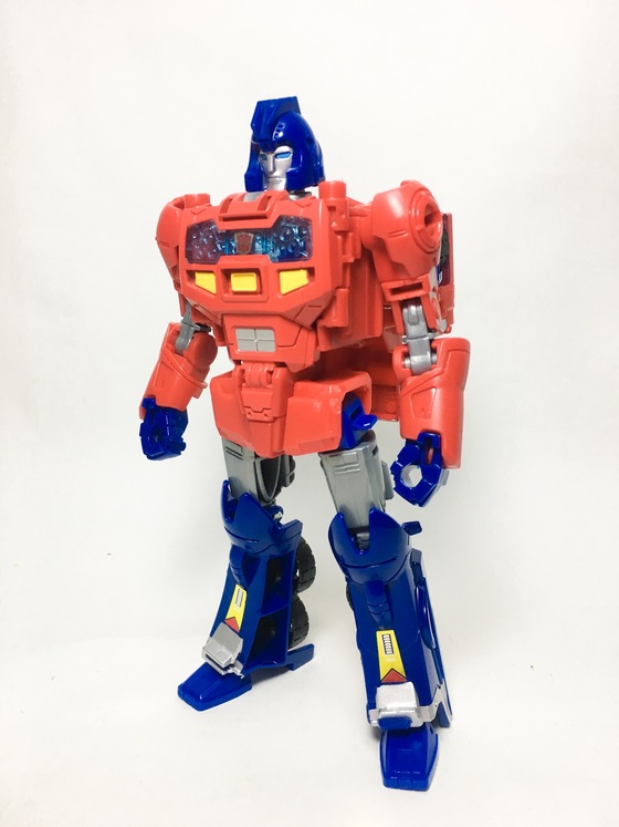 トランスフォーマー　パワーオブザプライム　オプティマスプライム POTP Amazon.co.jp: トランスフォーマー パワーオブザプライム PP-09