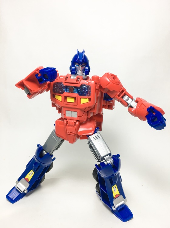 トランスフォーマー パワーオブザプライム オプティマスプライム(前編