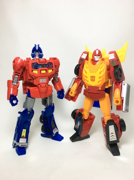 トランスフォーマー パワーオブザプライム オプティマスプライム