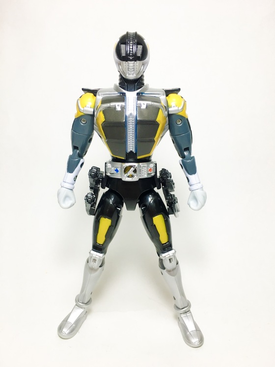 【未開封品】DX仮面ライダー電王 4フォーム変形 ソード・ロッド・アックス・ガン Amazon | 仮面ライダー電王 4フォーム変形 DX仮面ライダー電王