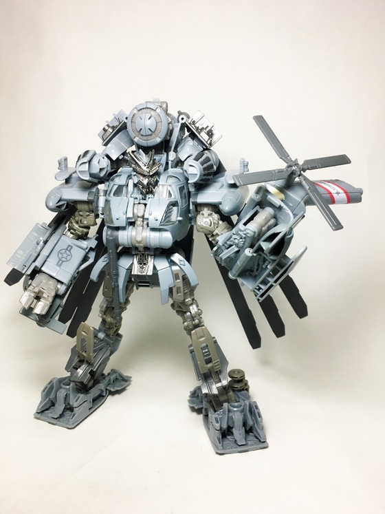 SS-08 ブラックアウト｜トランスフォーマーオフィシャルサイト