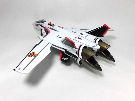 清*)様 177未開封　VF-25S 可変戦闘機 リニューアルVer. Amazon.co.jp: TAMASHII NATIONS DX超合金 VF-25S メサイア