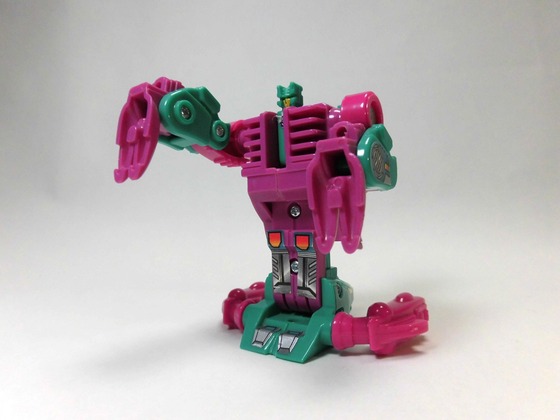 最終値下げ　トランスフォーマー　ピラナコン　復刻版 Amazon.co.jp: 海外限定 トランスフォーマー TF ピラナコン リミテッド