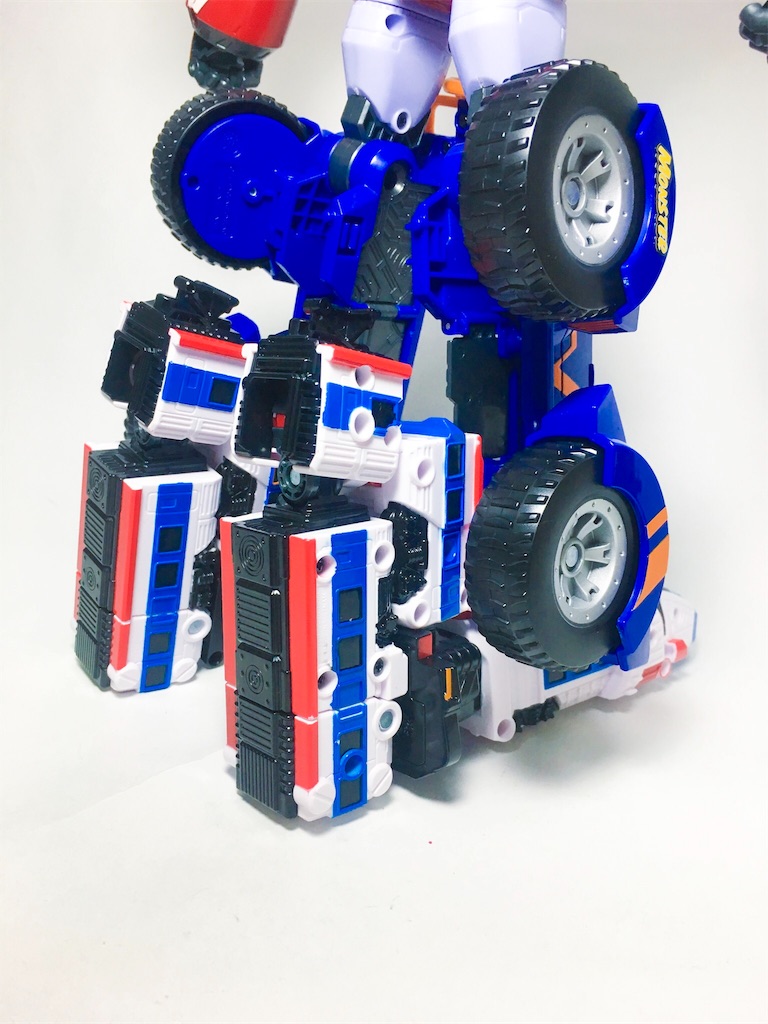 【新品未開封】トボットV マスターV 6体合体(全合体)セット Amazon.co.jp: [トボット] MASTER V 六段合体 マスターV 韓国