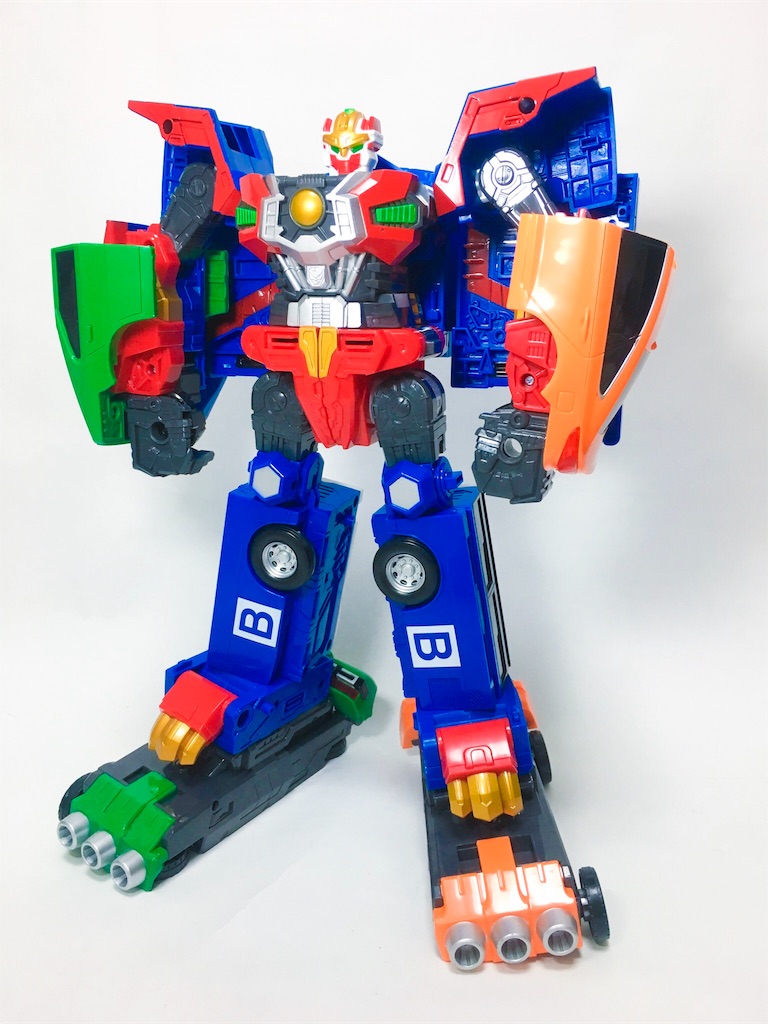 【高さ35cm】韓国合体ロボット ハローカボットのロードセイバー Amazon.co.jp: ハローカーボット ロードセイバー 変身ロボット