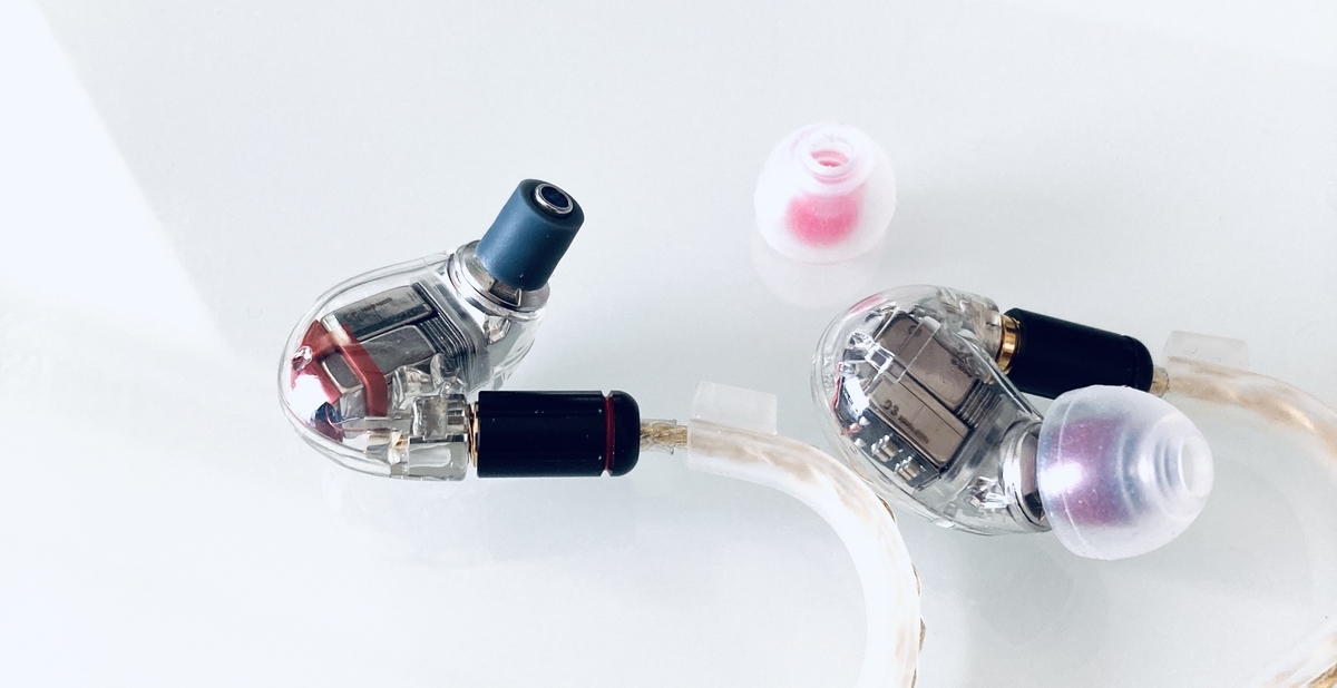 Amazon.co.jp: Shure シュア Comply製交換用ソフトフォームイヤパッド XSサイズ 3組入り EACYF1-6XS SE  AONIC 高遮音性イヤホン用 【国内正規品】 : 家電＆カメラ