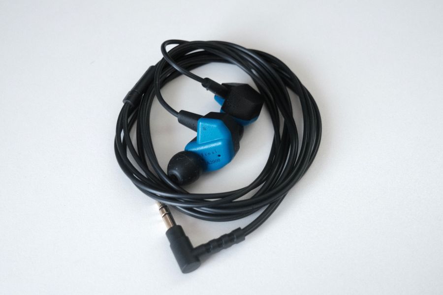 ボカロ特化のハイコスパ！final A2000 実機レビュー【有線イヤホン