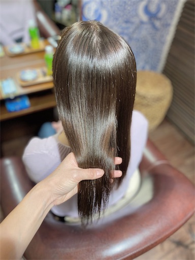 乾かすだけで綺麗なストレートヘアの秘密 Private Hair Salon Kinu 小濱みさき 日々是好日