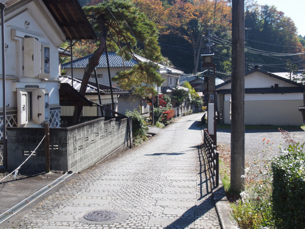 湯宿温泉街並み