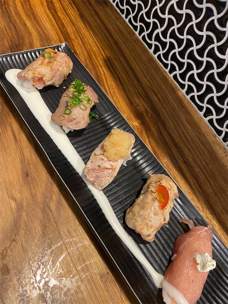 レア肉が食べたくて 肉寿司が食べられるお店に行ってきたよ 三十路女の晩酌 レア肉が食べたくて 肉寿司が食べられるお店に行ってきたよ 三十路女の晩酌