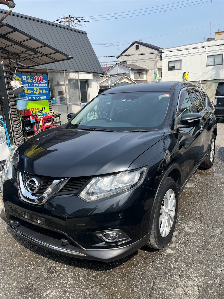 中古車リースで 日産 エクストレイルに月々3万円 乗れる 大阪のレンタカーならテラニシモータース
