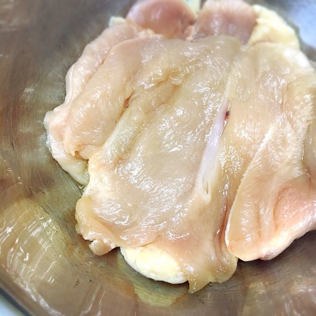 鶏むね肉をピザ生地に 鶏胸ピザ お砂糖味醂なし生活 ほっこりおうちごはん