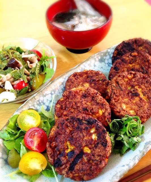 自家製さつま揚げ 鯵と豆腐のさつま揚げ パンケーキパン とあら汁 お砂糖味醂なし生活 ほっこりおうちごはん