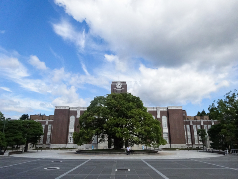 良彦と黄金が戯れてる京都へ 神様の御用人舞台訪問 とちのこえ