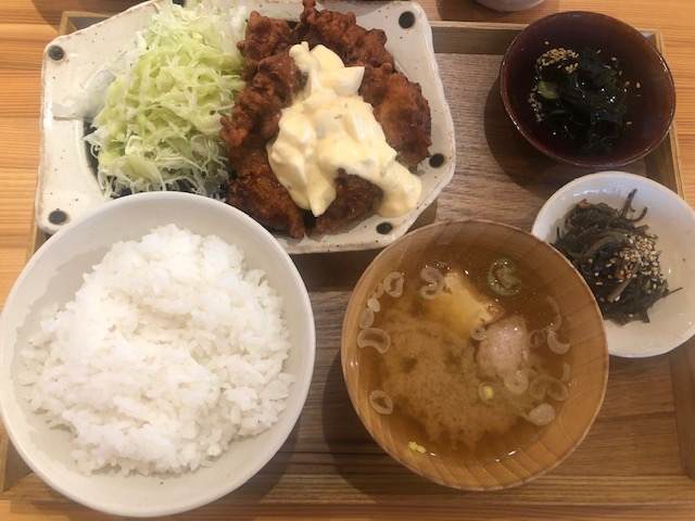 南足柄の道の駅の金太郎のふるさとにあるふるさと食堂の唐揚げ定食