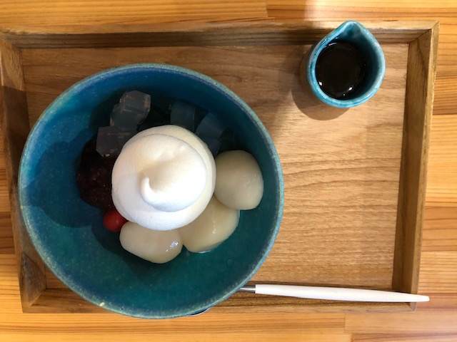 南足柄の道の駅の金太郎のふるさとにあるふるさと食堂の白玉クリームあんみつ