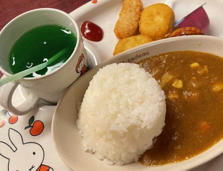 道の駅なるさわにある温泉ゆらりで食べたお子様カレー