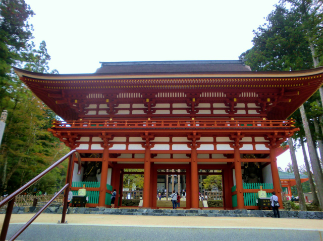 壇上伽藍