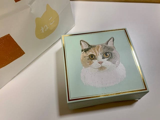 猫型チーズケーキ「にゃんチー」も食べてみた