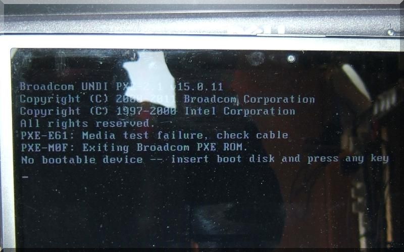 No bootable device