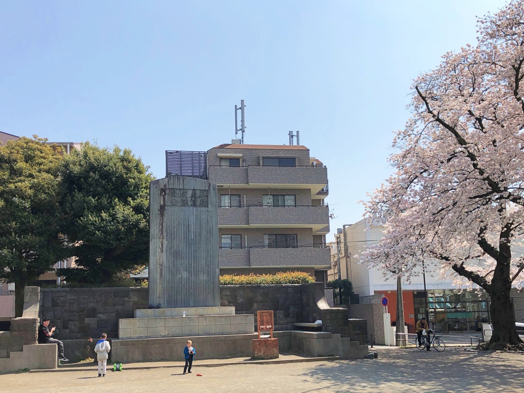 f:id:miwa3k:20180402185620j:plain f:id:miwa3k:20180402185620j:plain