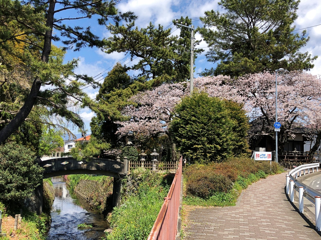 f:id:miwa3k:20190411145337j:plain f:id:miwa3k:20190411145337j:plain