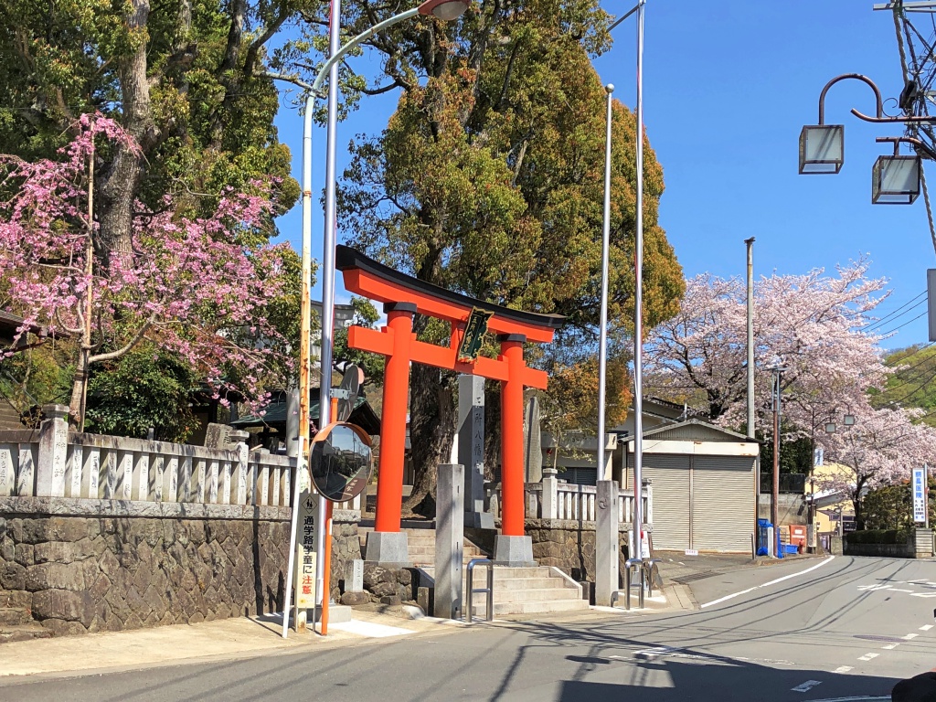 f:id:miwa3k:20190411145343j:plain f:id:miwa3k:20190411145343j:plain