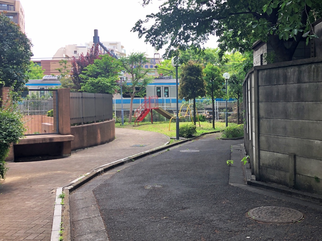 f:id:miwa3k:20190522200556j:plain f:id:miwa3k:20190522200556j:plain