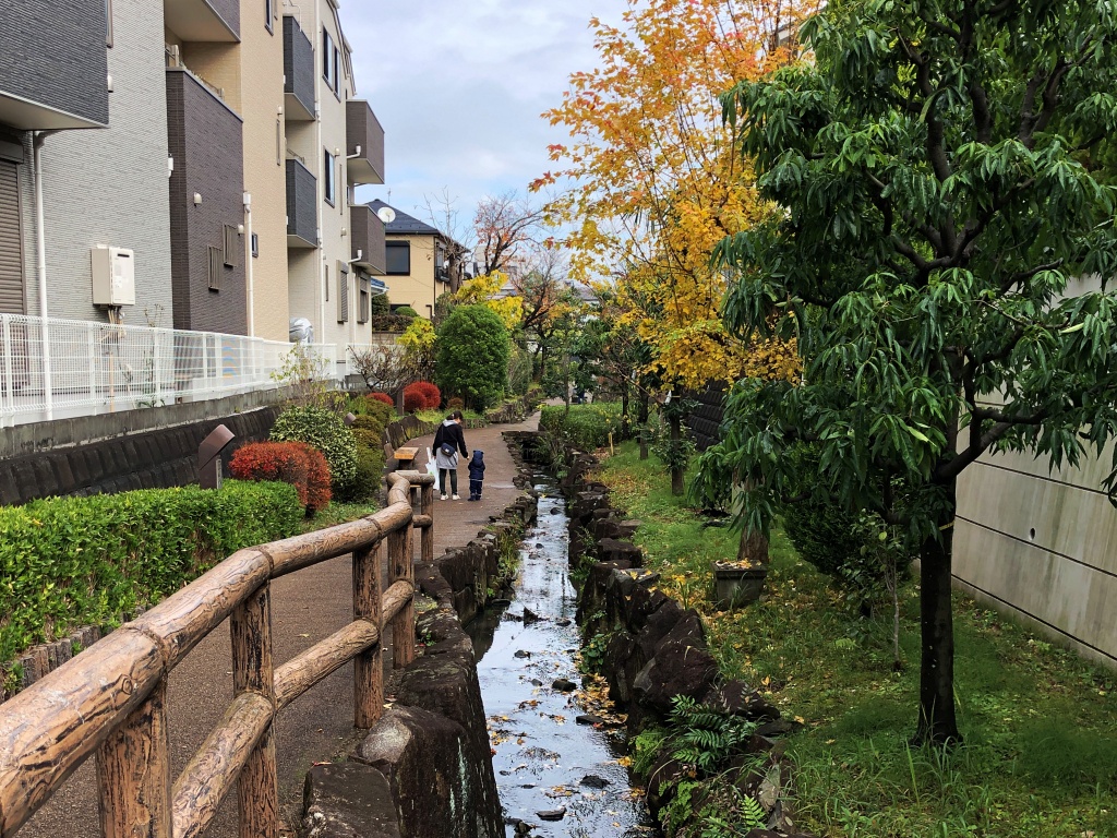 入江川(横浜)、だいたい暗渠をたどって歩く（その1） - 散歩の途中