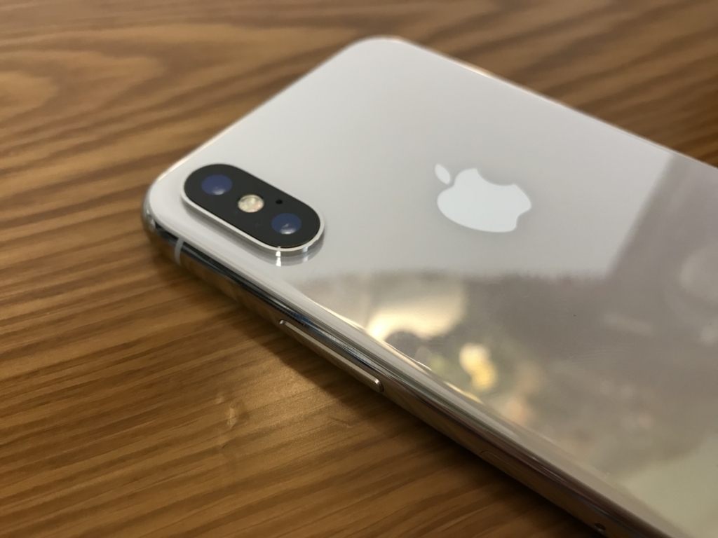 Apple iPhone XSシルバー 本体 スマートフォン本体