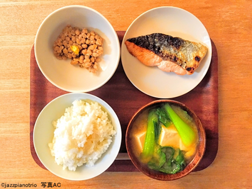 夏血栓のメカニズムと血液をサラサラにする食べ物 野菜 果物の美養栄養学