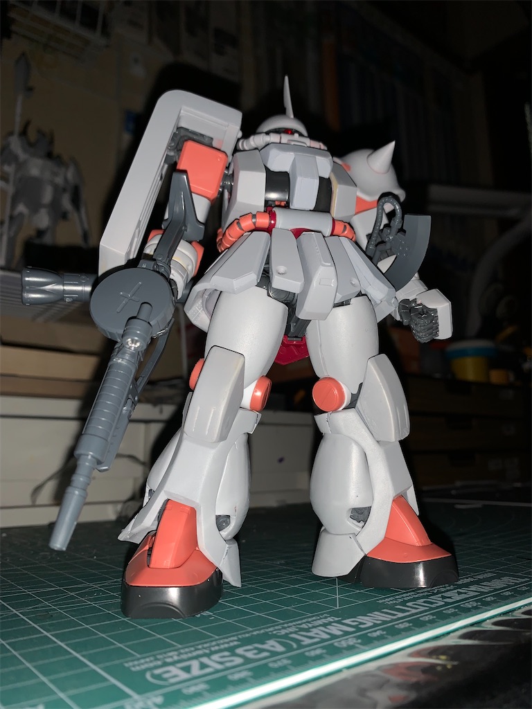 MG 1/100 MS-06S シャア専用ザク Ver.2.0（量産機カラー改修）完成