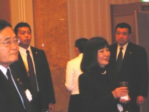 新井将敬氏を偲ぶ会 みっちゃん会長のブログ